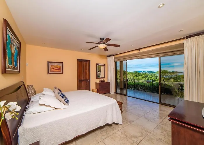 Infinity Pool, Pacific Views & Concierge Potrero (Guanacaste)